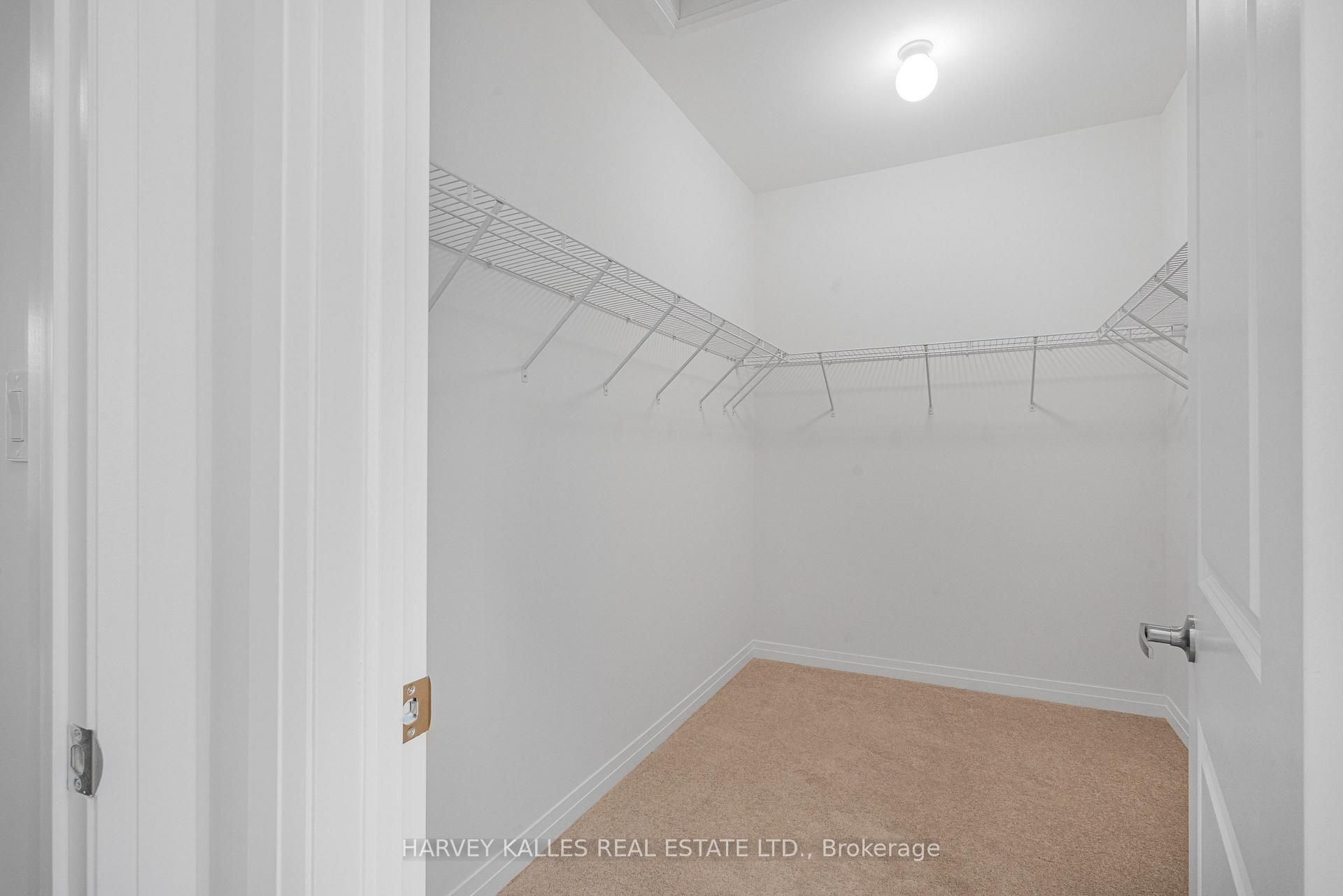 2973 Seagrass Street