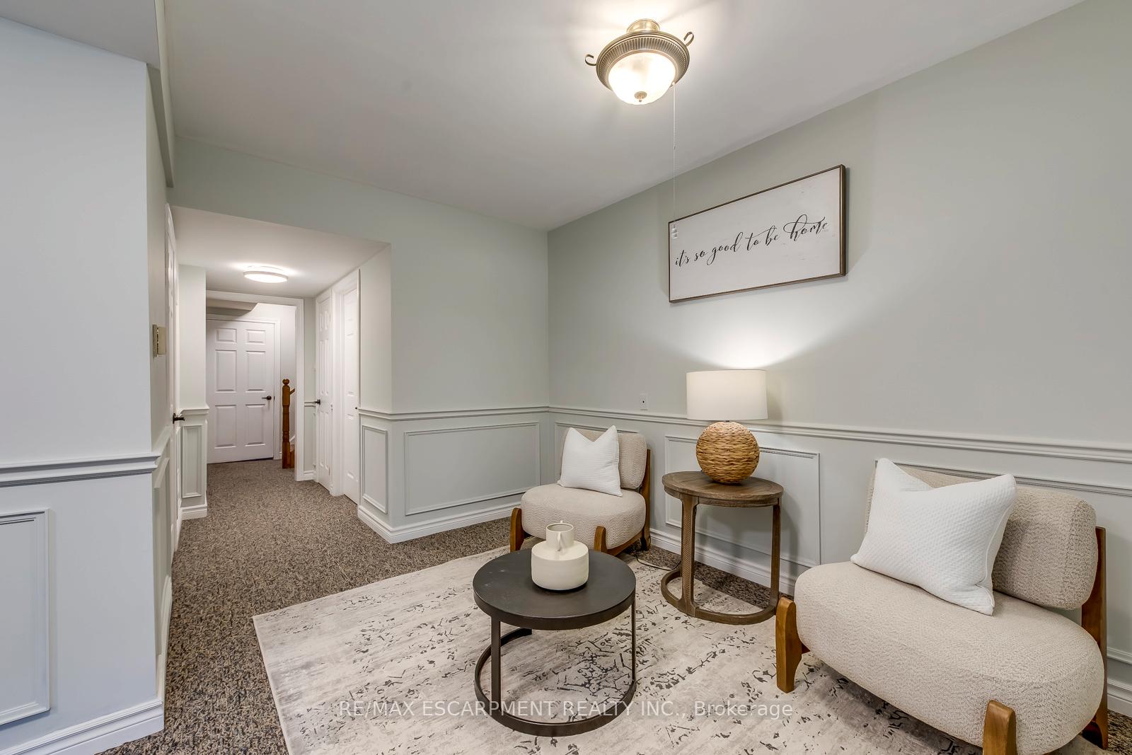 3 Bedrooms Condo at 2880 Headon Forest,  Burlington For sale