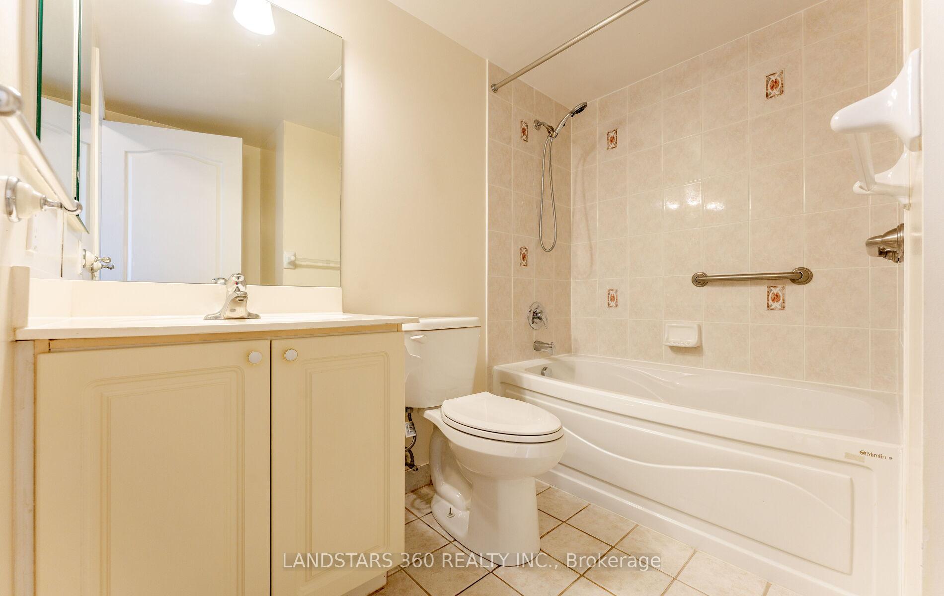 2 Bedrooms Condo at 3088 Kennedy, Toronto For sale