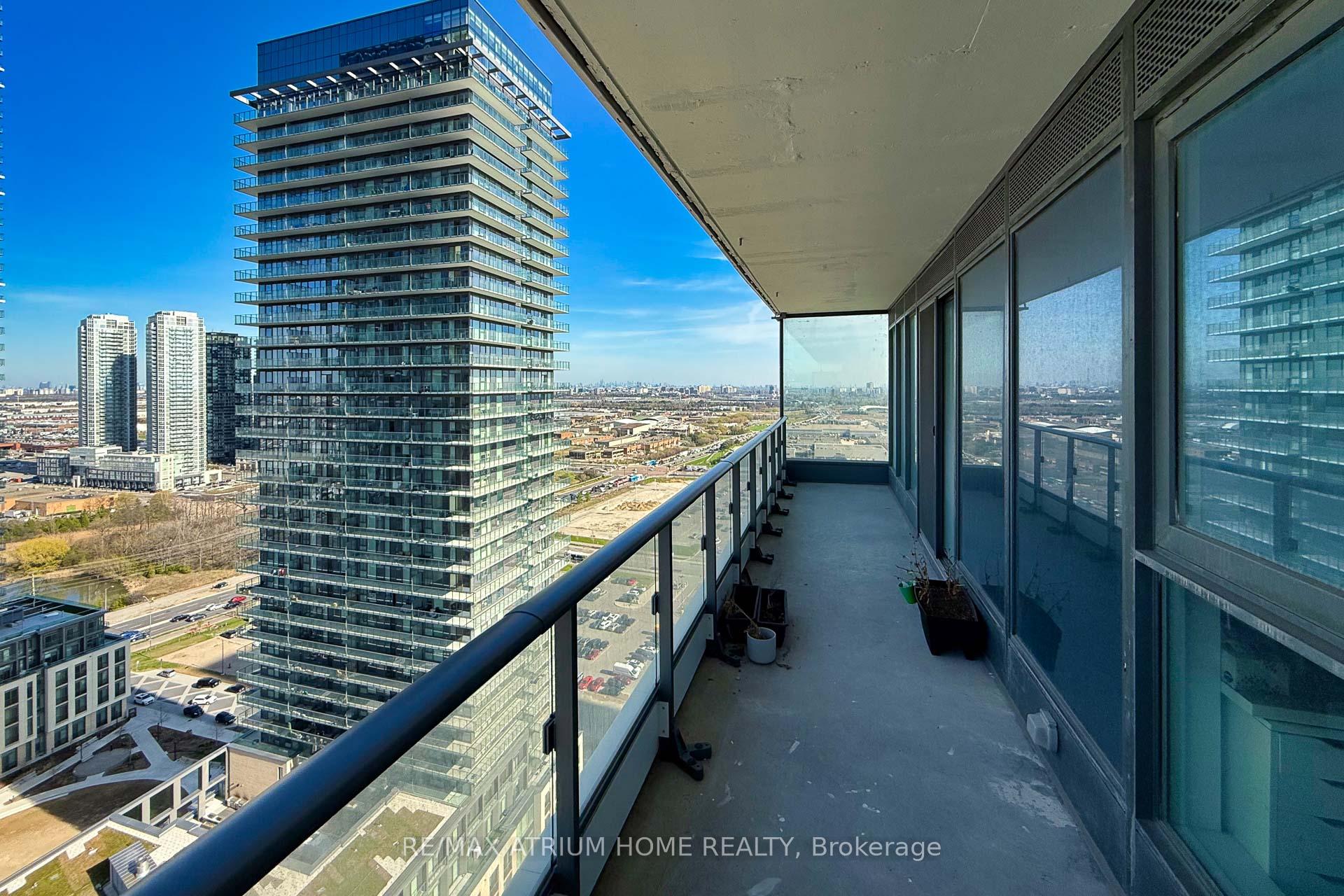 2 Bedrooms Condo at 950 Portage,  Vaughan For sale