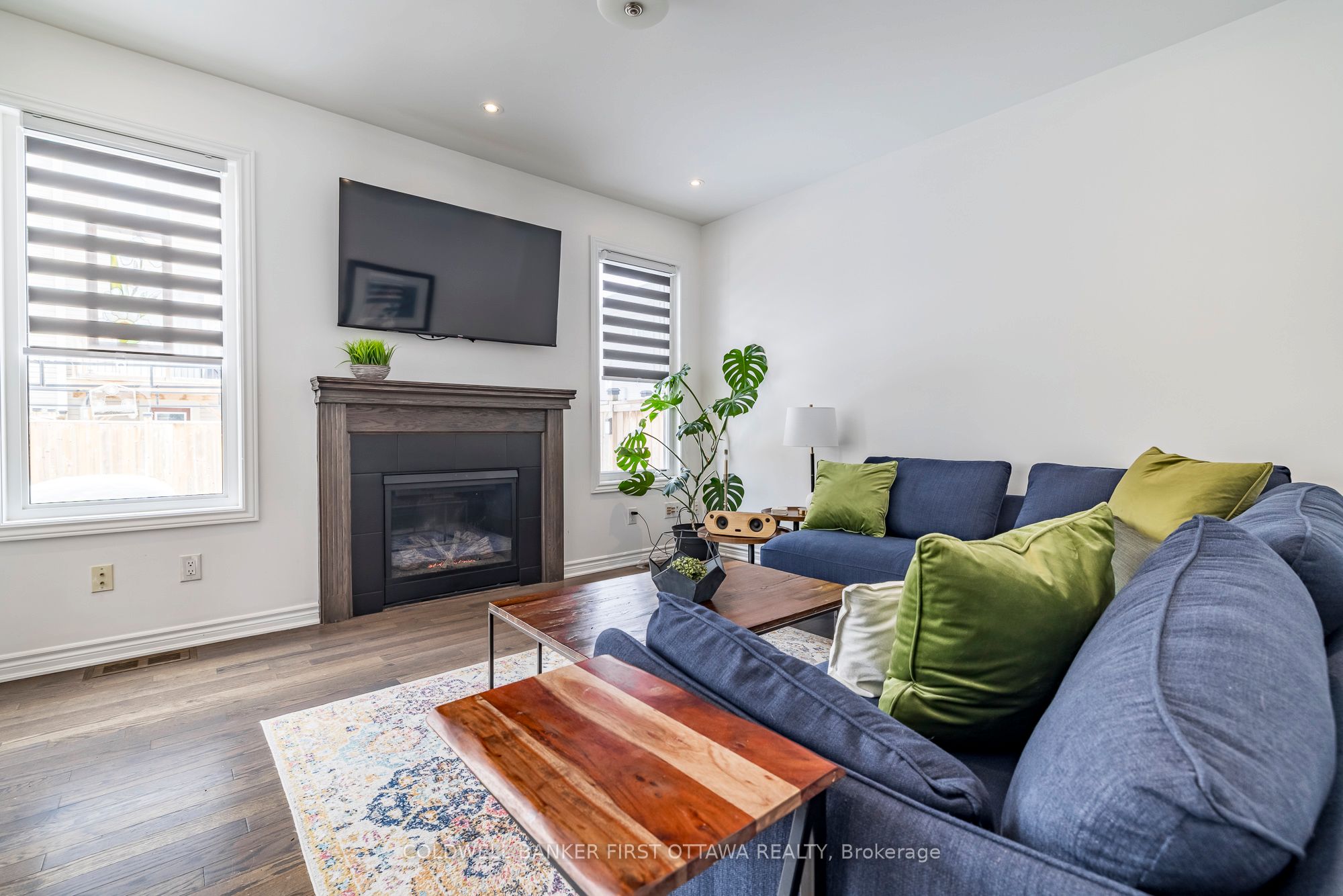 170 FLOWING CREEK Circle
