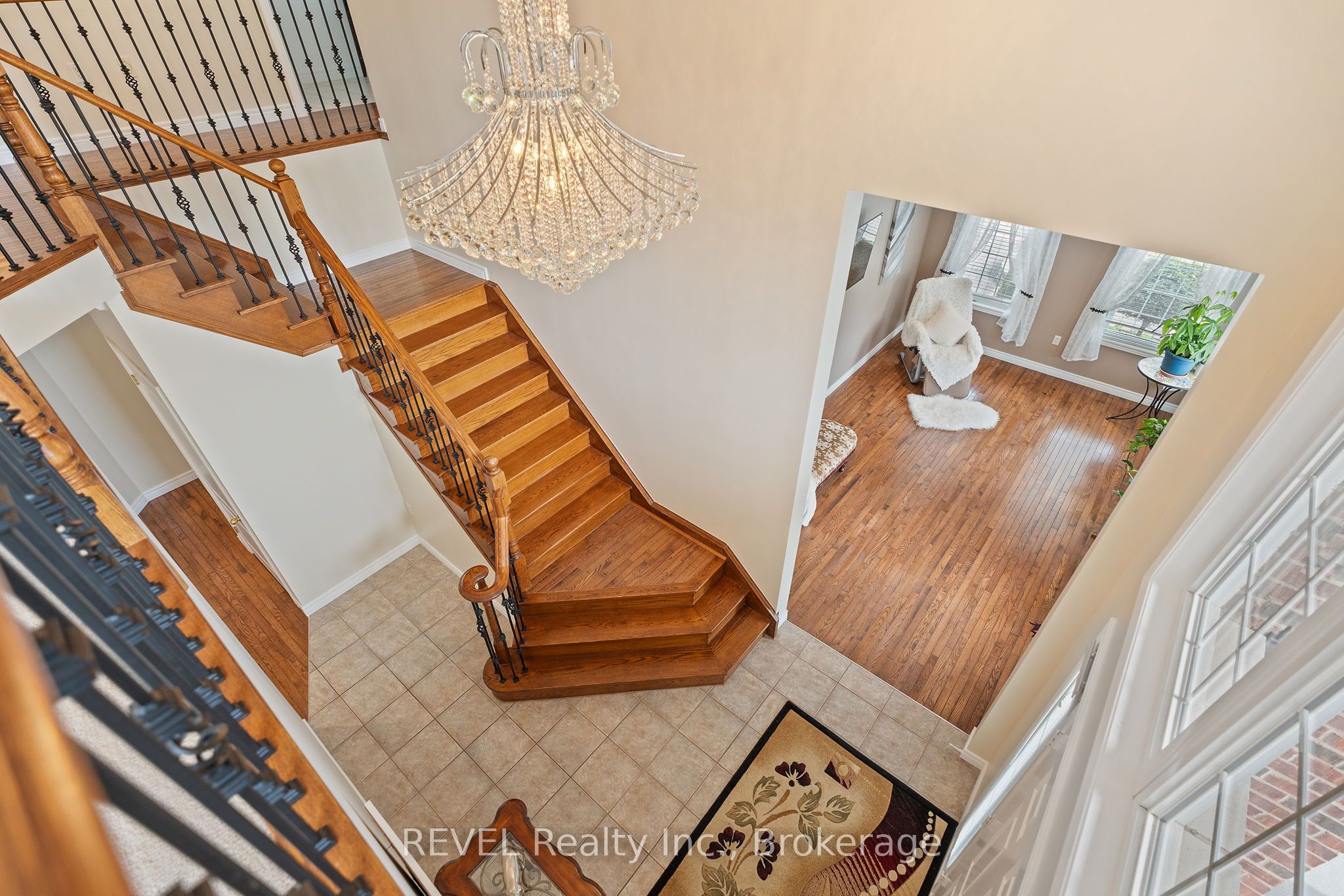 42 Vinifera Drive