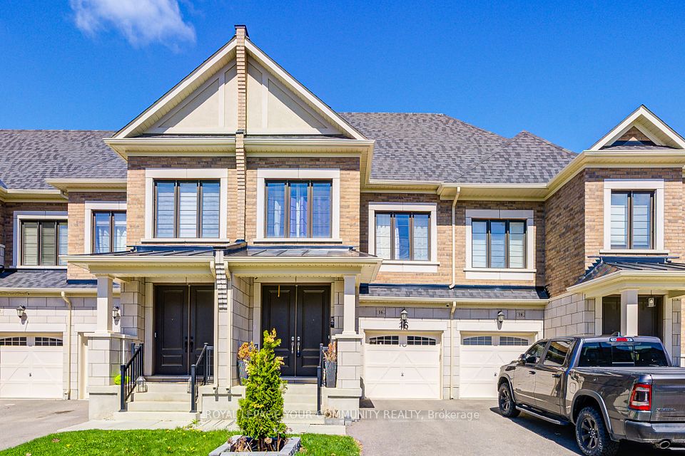 16 Angelfish Road, Brampton, ON L7A 5C5