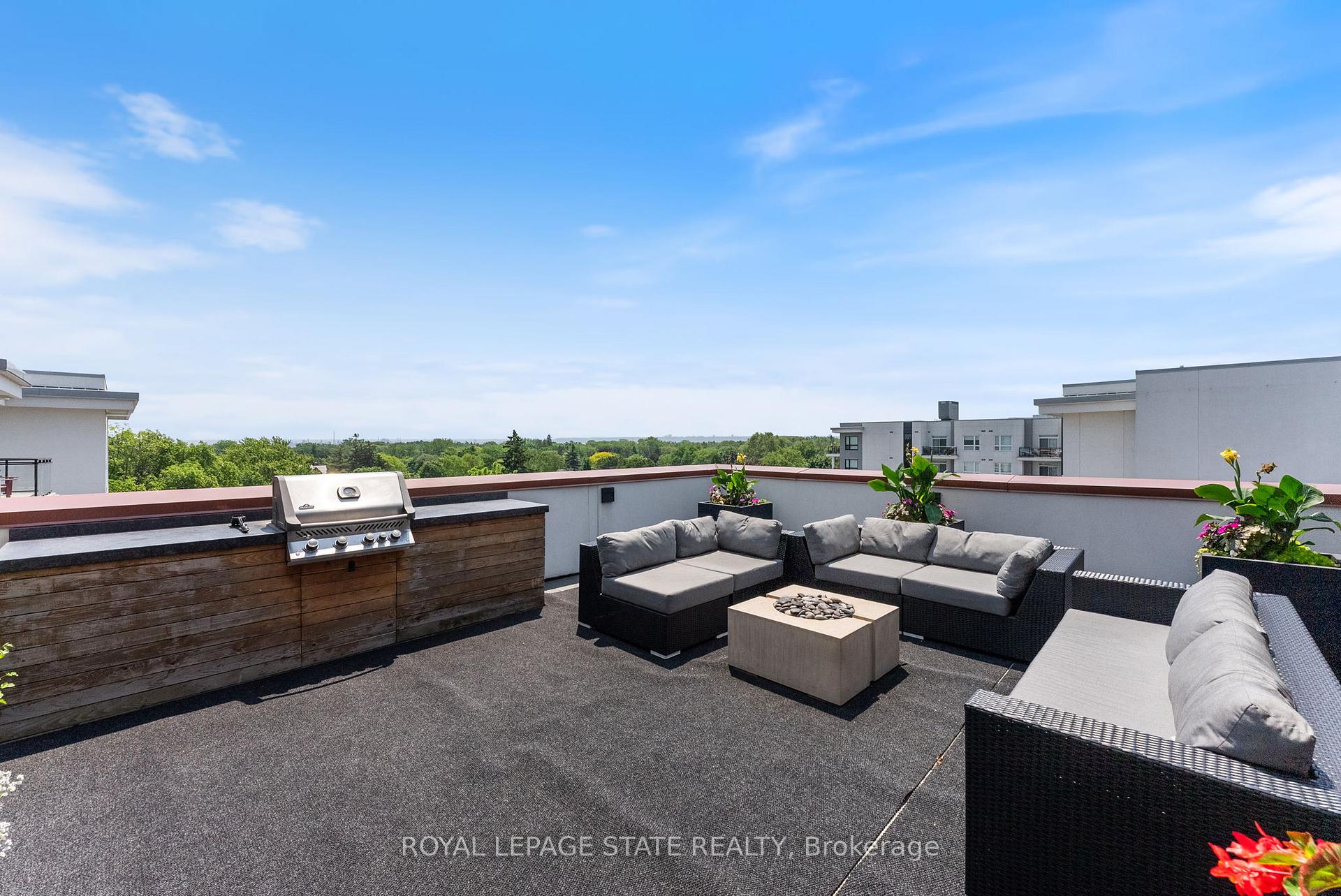 1 Bedroom Condo at 340 Plains, Burlington For sale