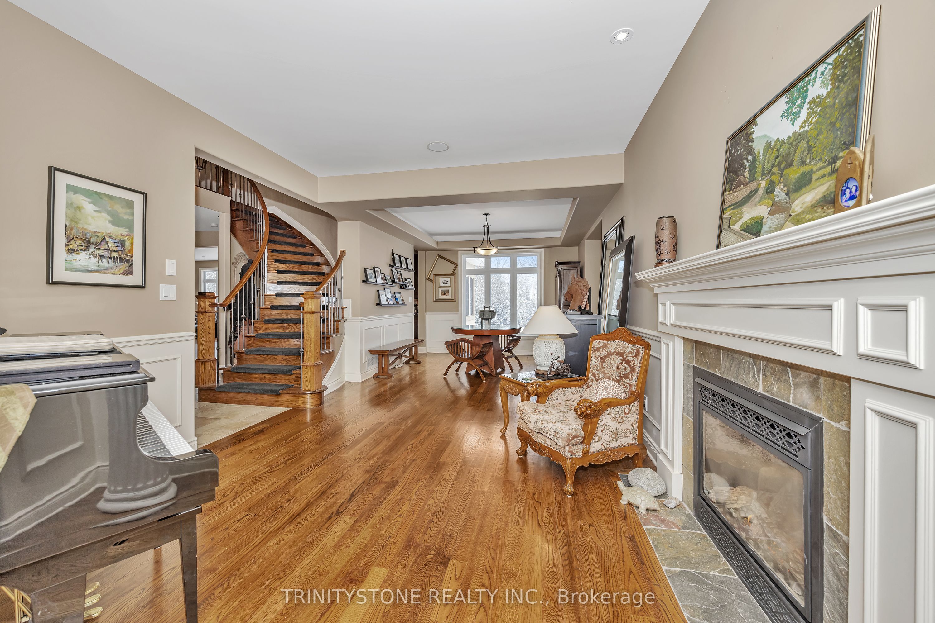 15 Canadian Drive