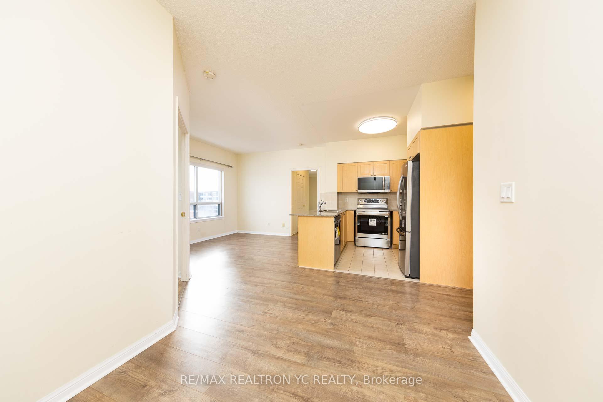 2 Bedrooms Condo at 5940 Yonge,  Toronto For sale