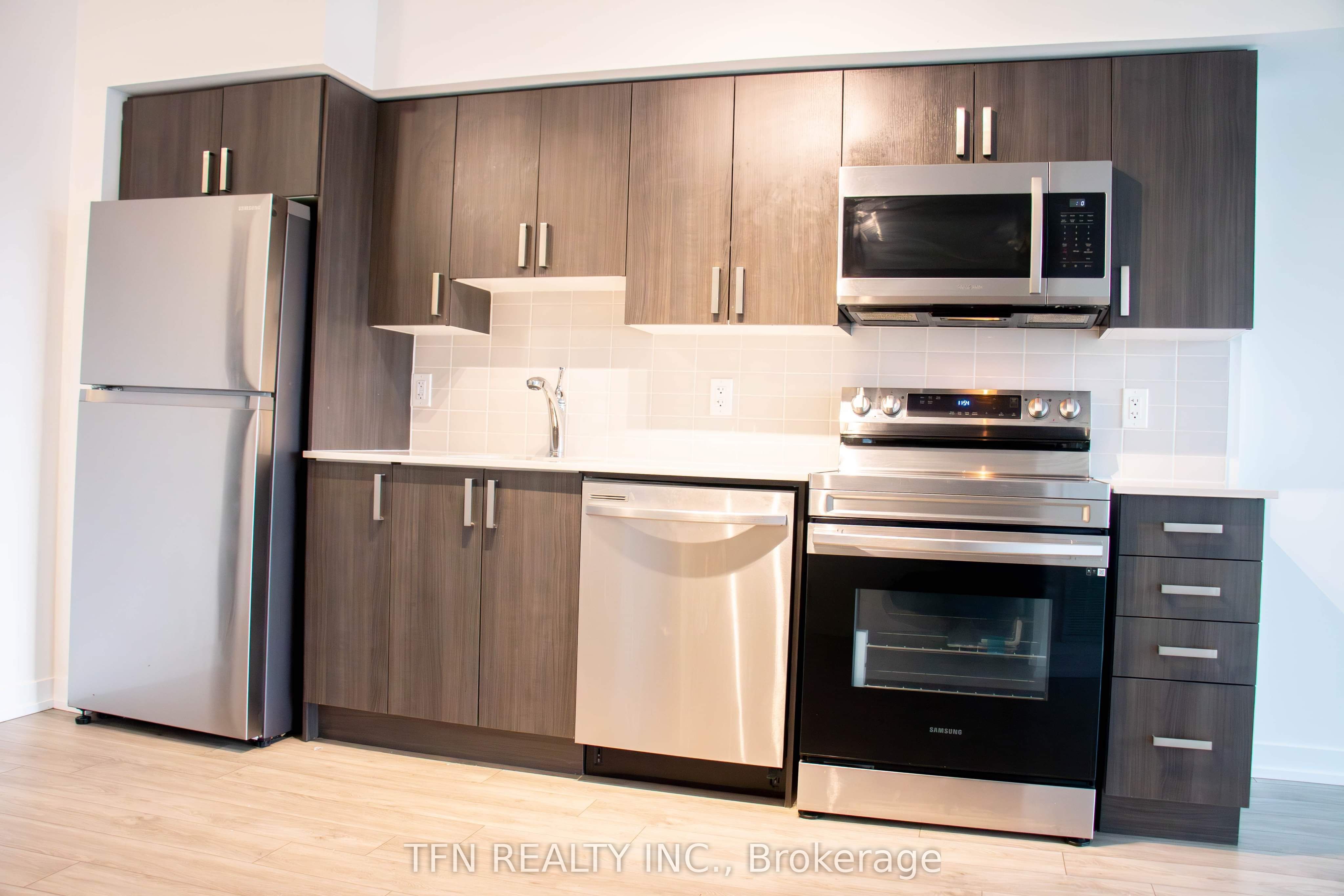 1480 Bayly Street, #219