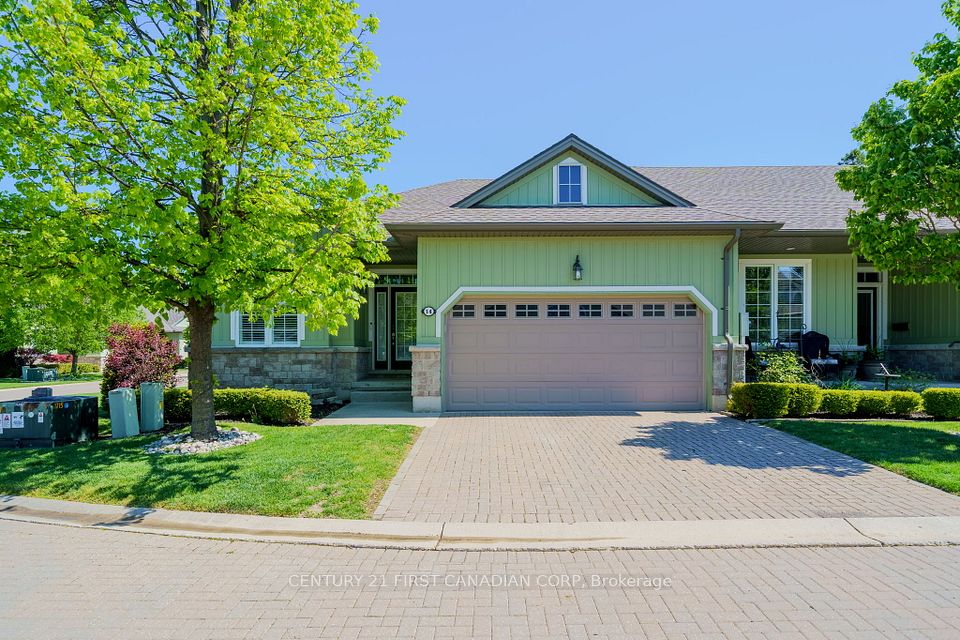 14 Oakwood Links Lane
