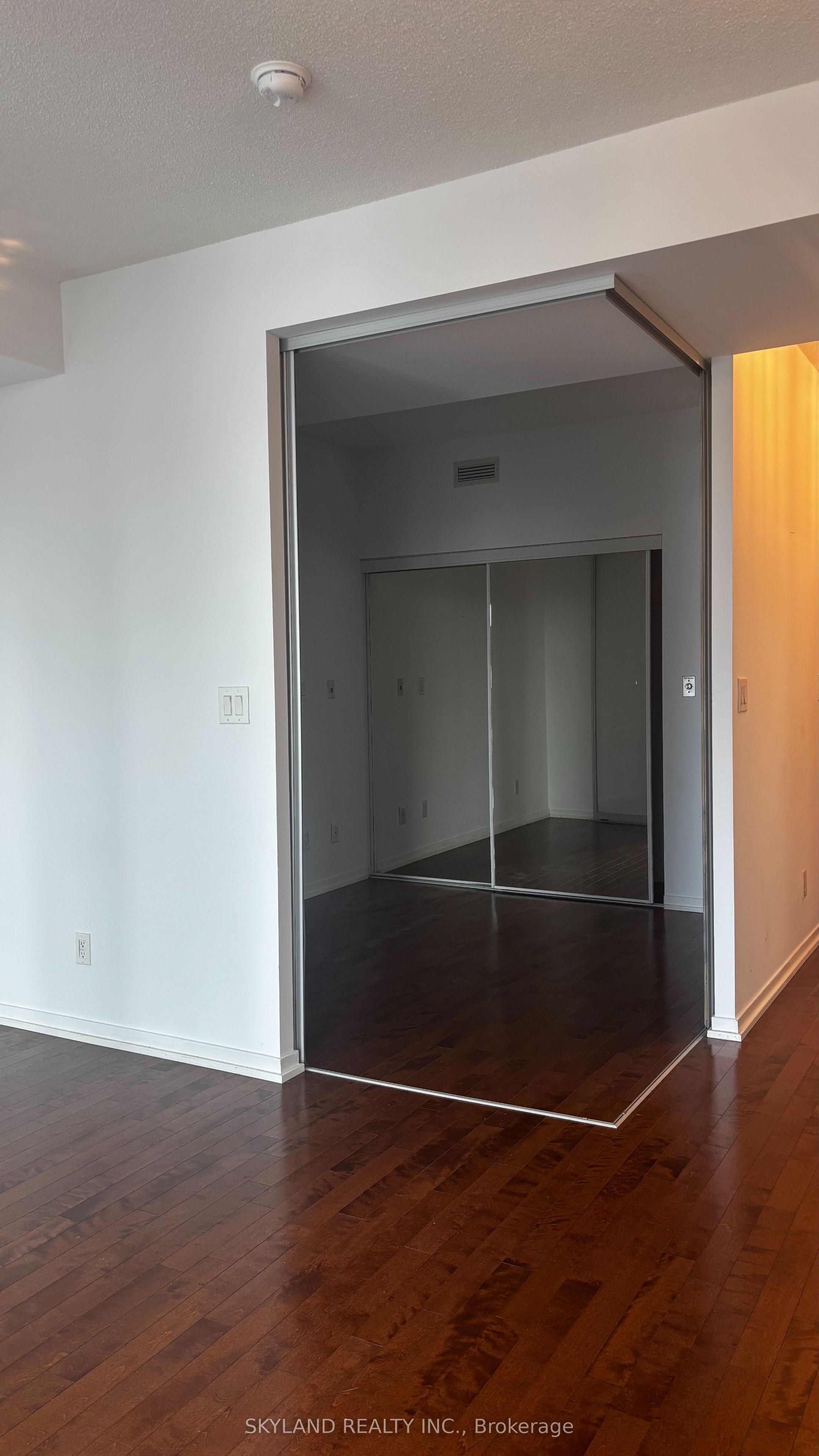65 Bremner Boulevard, #3004