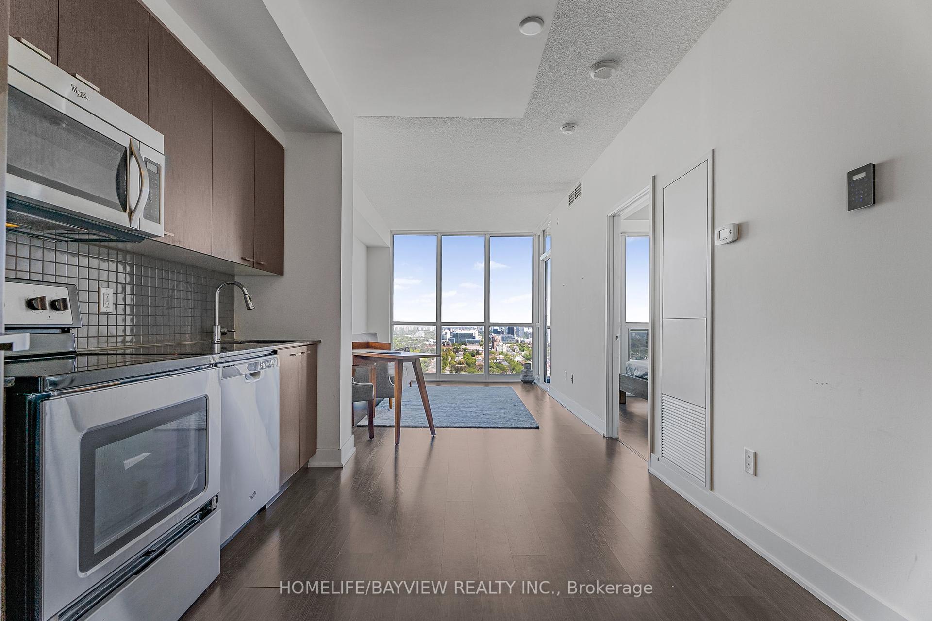 1 Bedroom Condo at 88 Sheppard, Toronto For sale