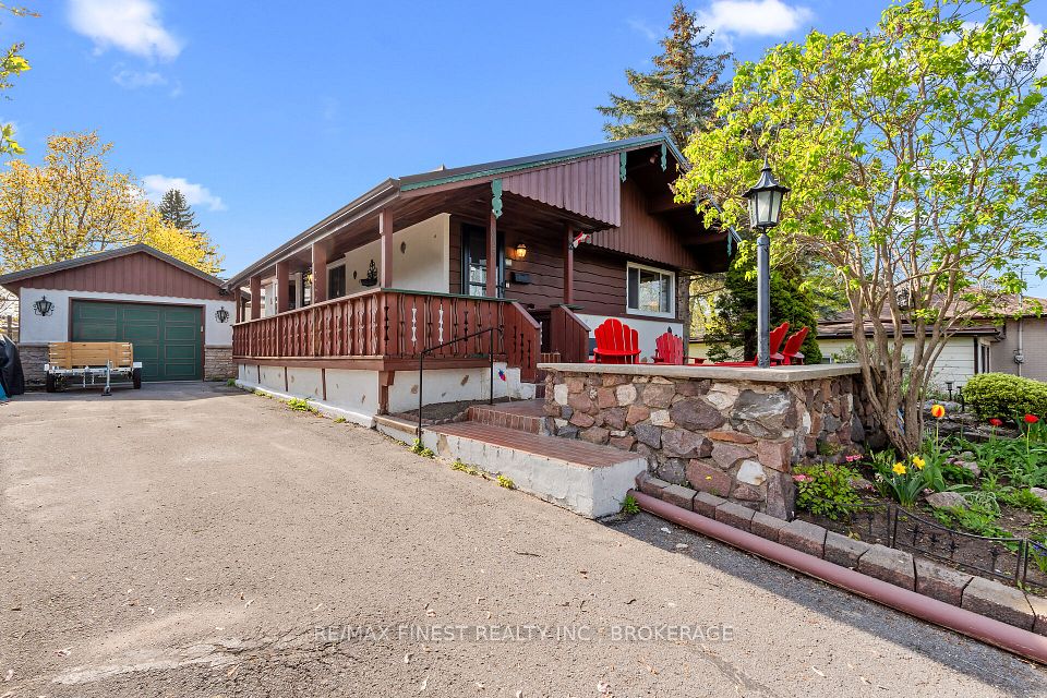 355 Lakeview