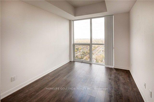 3 Bedrooms Condo at 5168 Yonge,  Toronto For sale