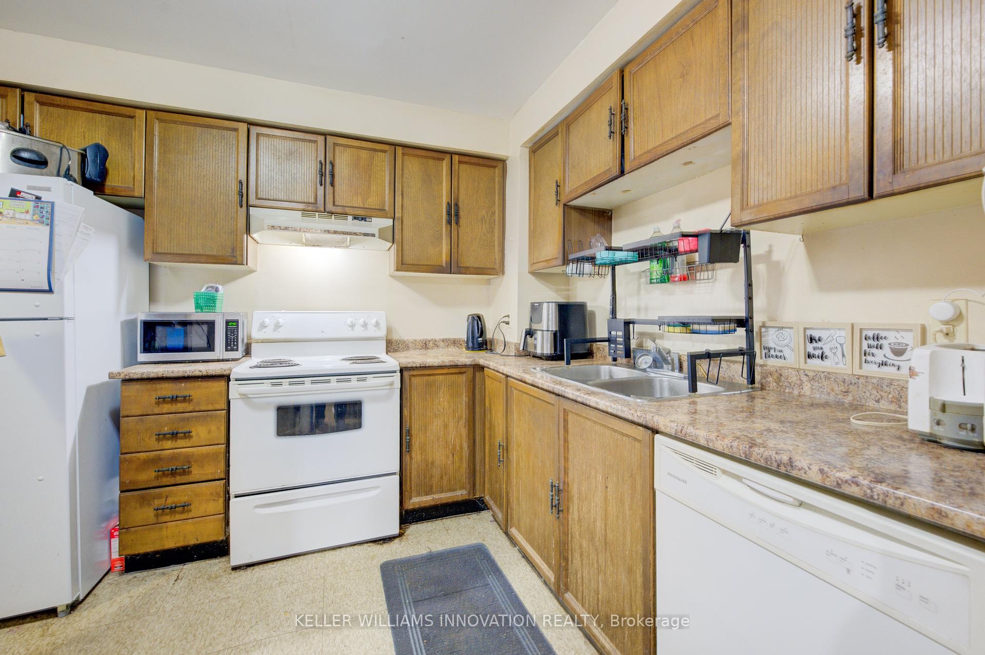 Photo of #225 - 195 Denistoun Street, Welland, ON L3C 6P1