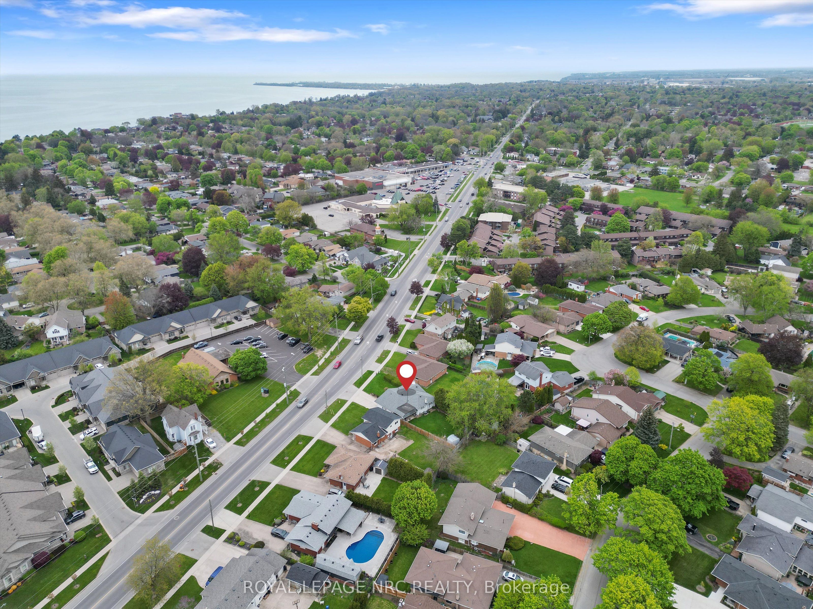 96 Lakeshore Road