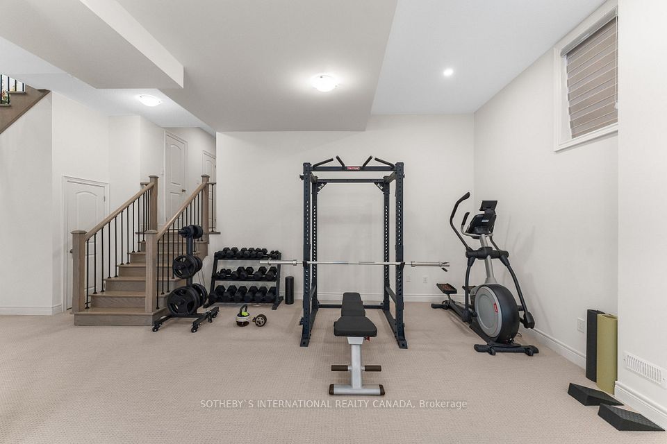 https://trreb-image.ampre.ca/a9cUp2mdHpDO1Xfu1dyAW5A--EHe1-jvykmfwSxDDP0/rs:fit:960:960/wm:.5:so:0:50:.4/wmsh:10/wmt:PHNwYW4gZm9yZWdyb3VuZD0nd2hpdGUnIGZvbnQ9JzY4Jz5TT1RIRUJZYFMgSU5URVJOQVRJT05BTCBSRUFMVFkgQ0FOQURBLCBCcm9rZXJhZ2U8L3NwYW4-/L3RycmViL2xpc3RpbmdzLzI5LzkyLzEyLzMzL3AvZDM1NzJlY2QtNmMzOS00MDU4LWIwNmUtYzUzNTZlMTY5MzY4LmpwZw.jpg