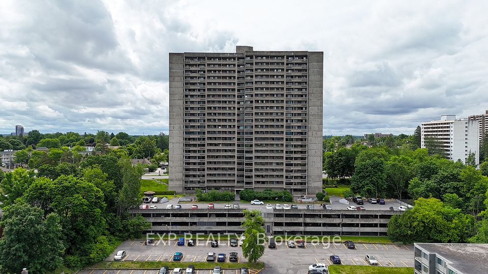 415 Greenview