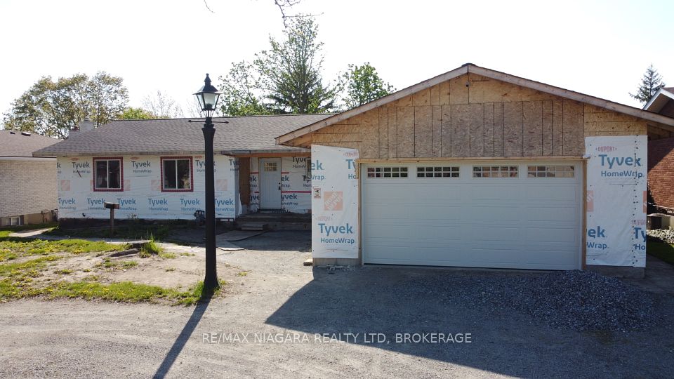 347 Pelham