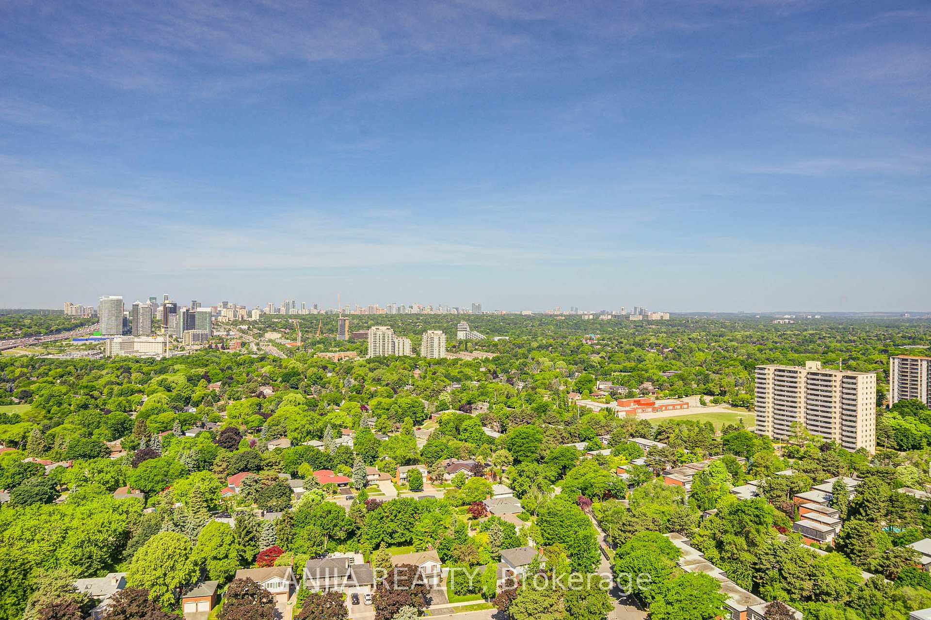 2 Bedrooms Condo at 50 Forest Manor, Toronto For sale