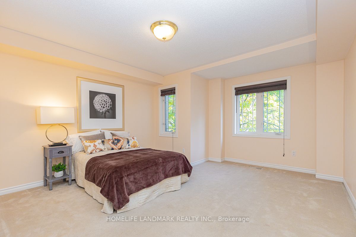 4 William Poole Way, #14