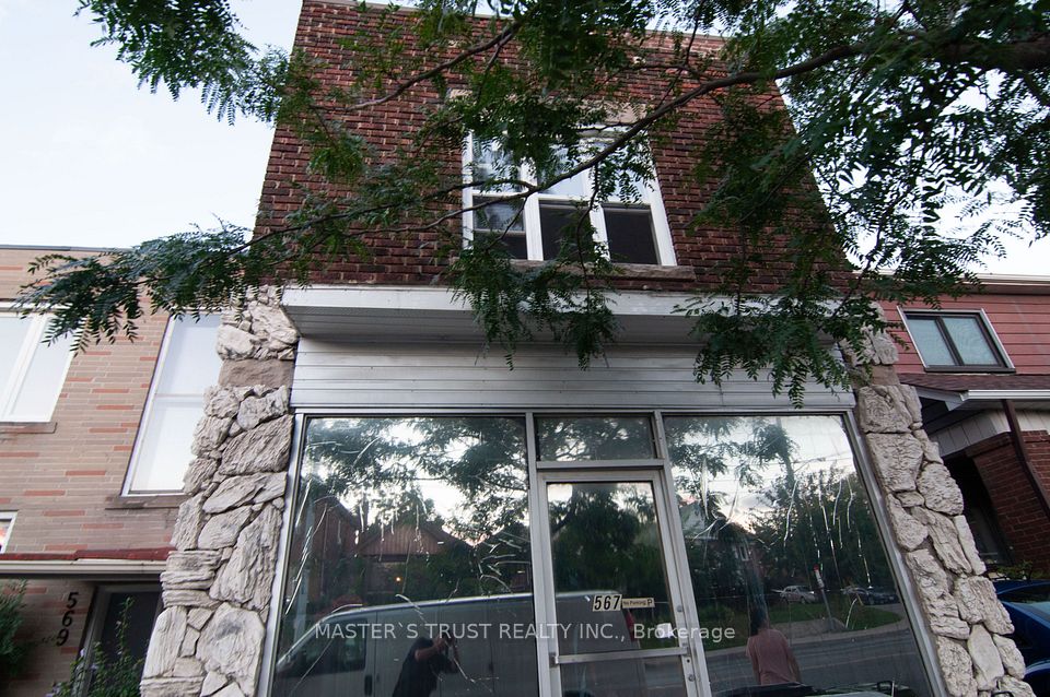 567 Oakwood
