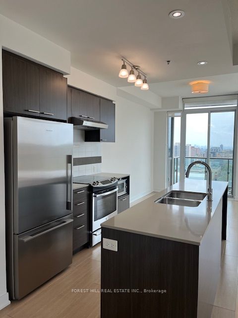 320 Tweedsmuir Avenue, #1202