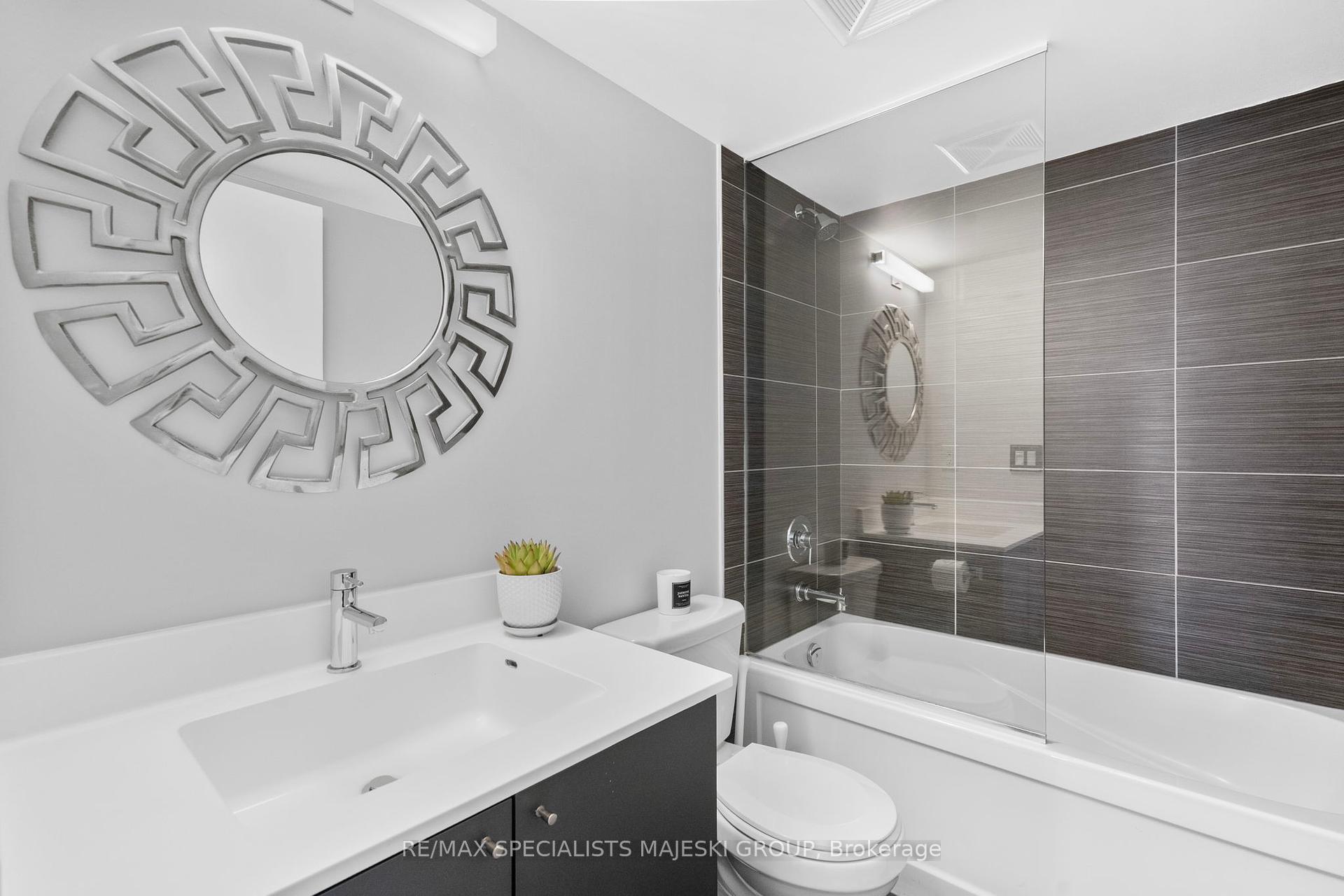 3 Bedrooms Condo at 11 Superior, Toronto For sale