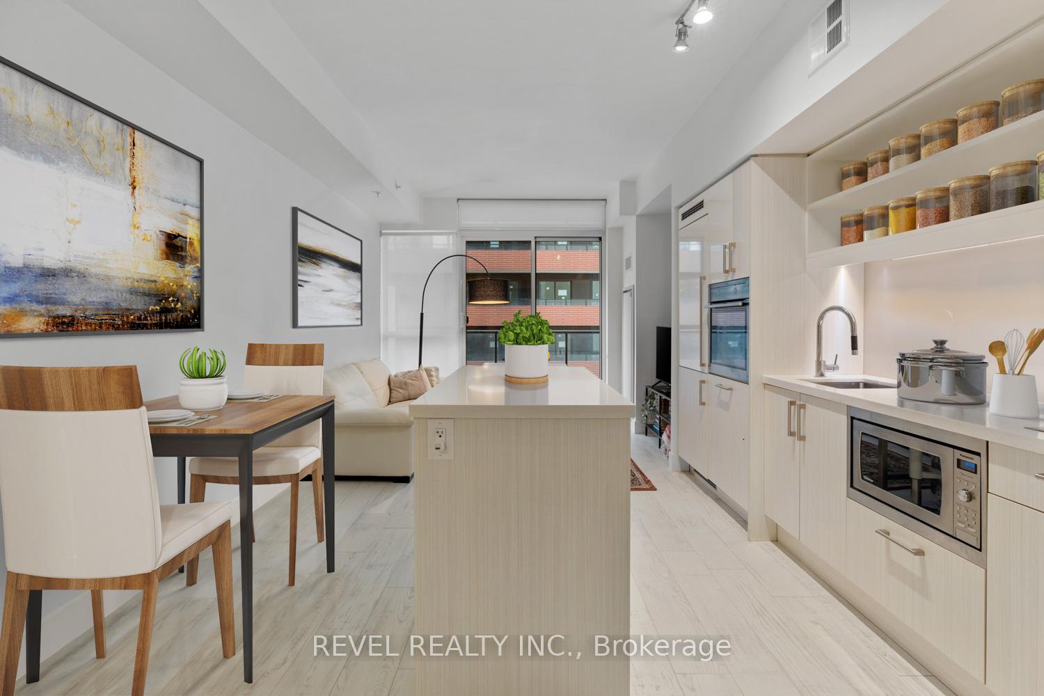1 Bedroom Condo at 39 Sherbourne, Toronto For sale