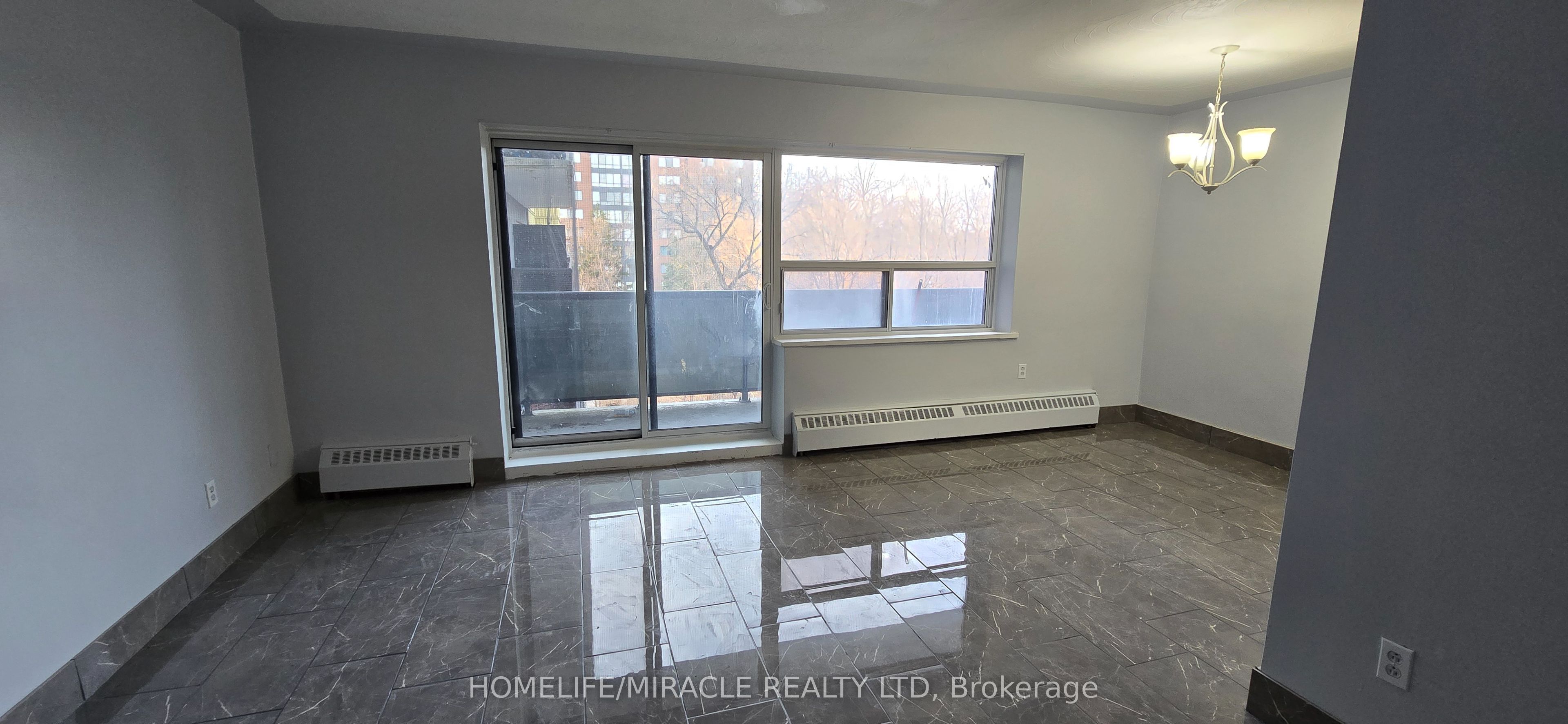 1651 Victoria Park Avenue, #509