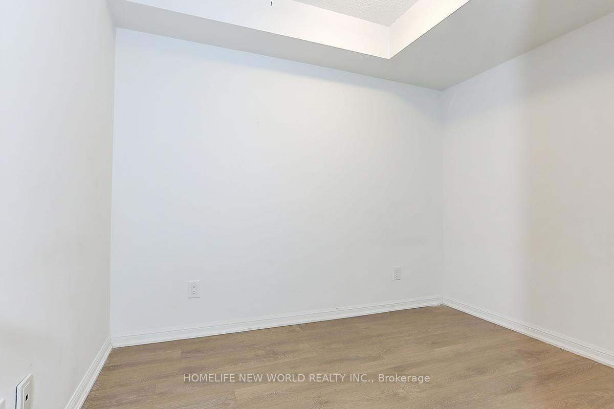 2 Bedrooms Condo at 35 Bastion,  Toronto For sale
