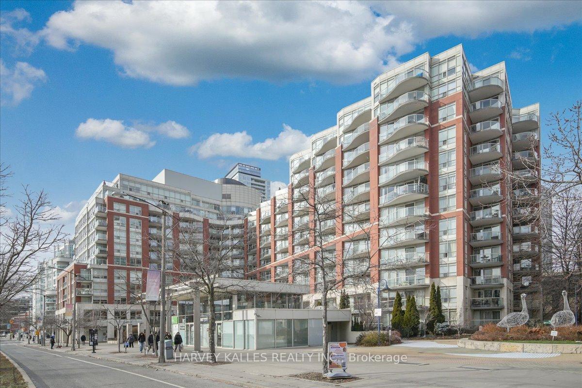 2 Bedrooms Condo at 550 Queens, Toronto For sale