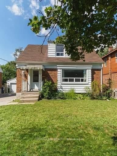 90 Clouston Avenue, Toronto, ON M9N 1A7
