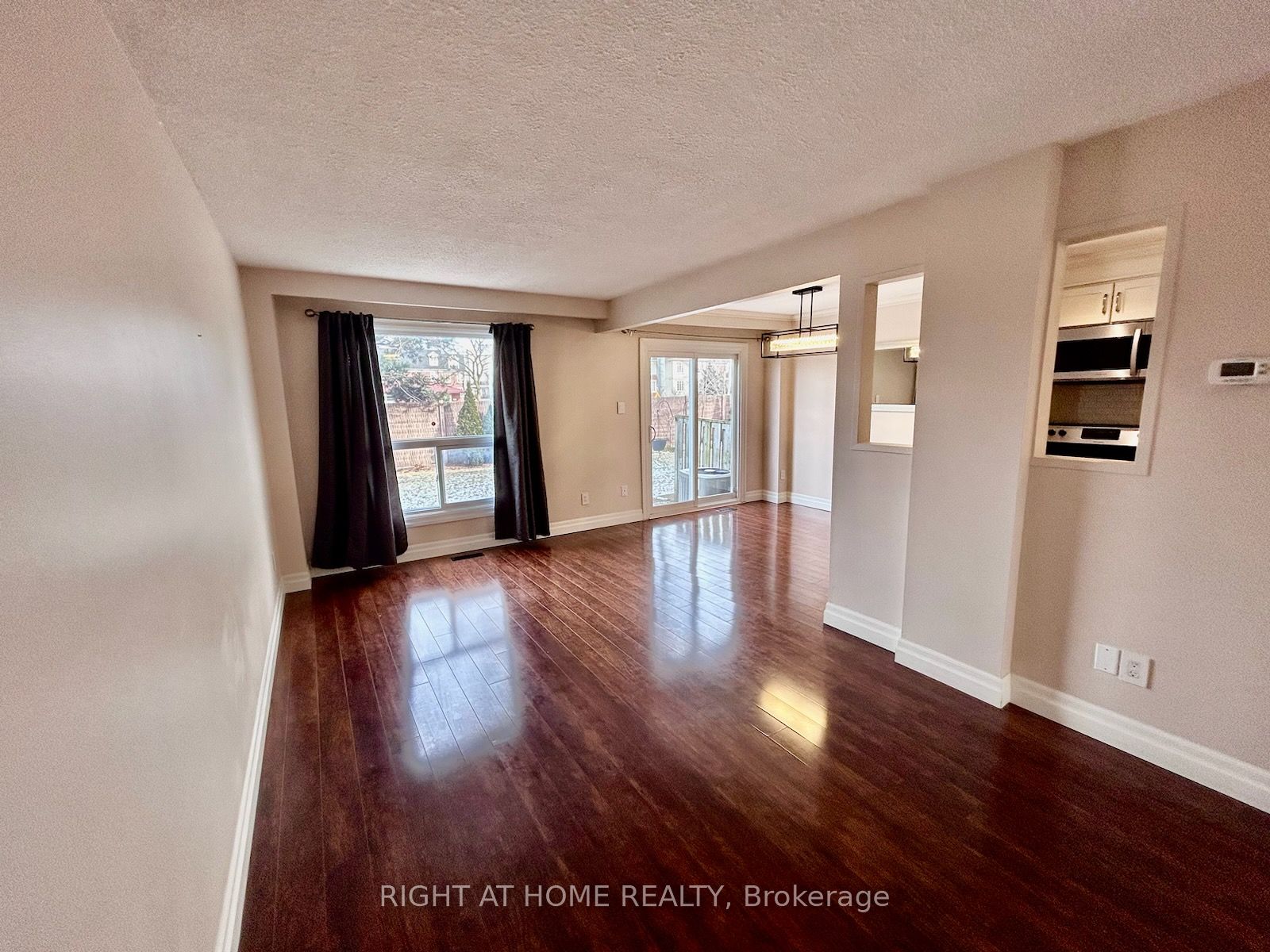 725 Vermouth Avenue, #39