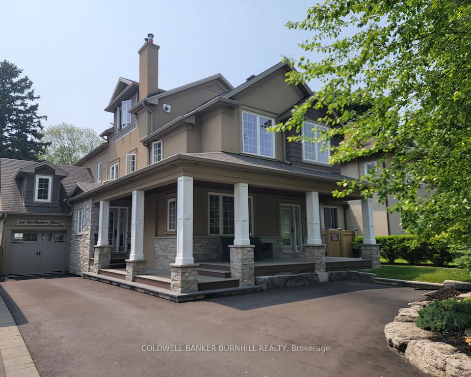 1016 North Shore