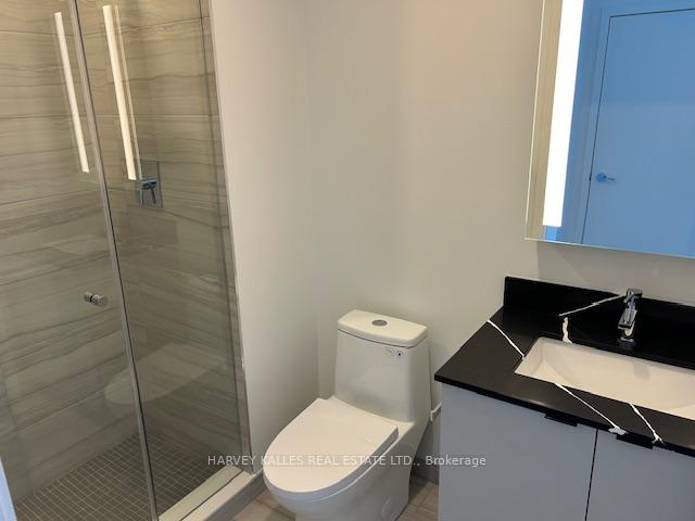 285 Dufferin Street 703