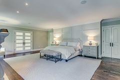 98 Old Colony Road