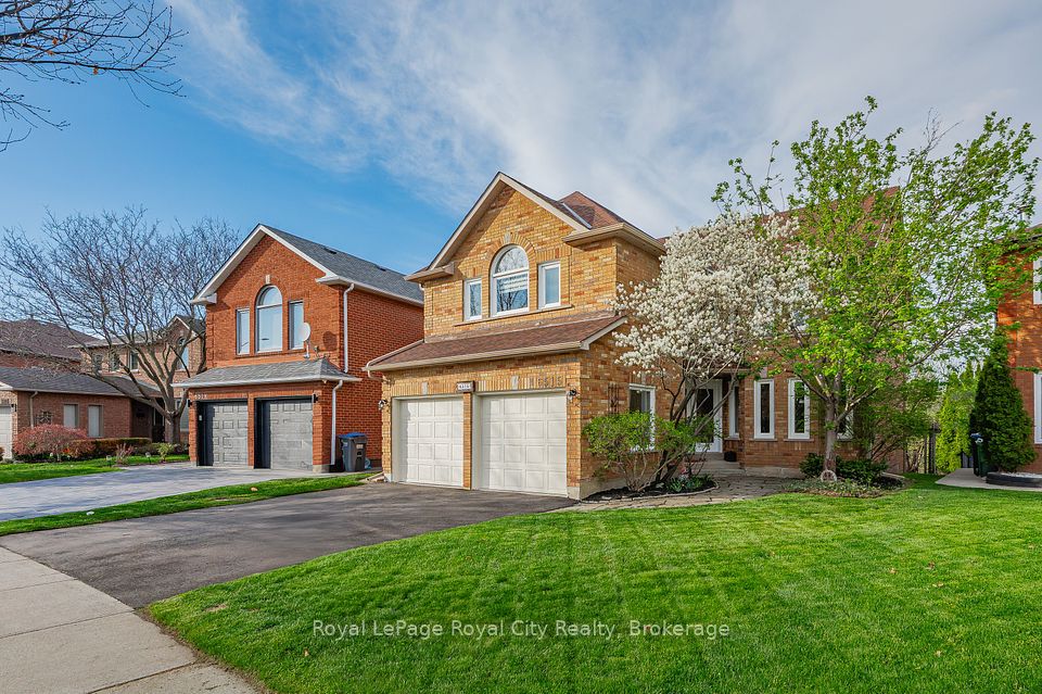 6515 Alderwood