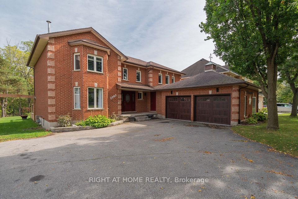 2205 Coronation