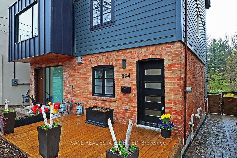 394 Keewatin