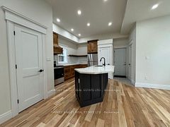 16 Hillcrest Street W