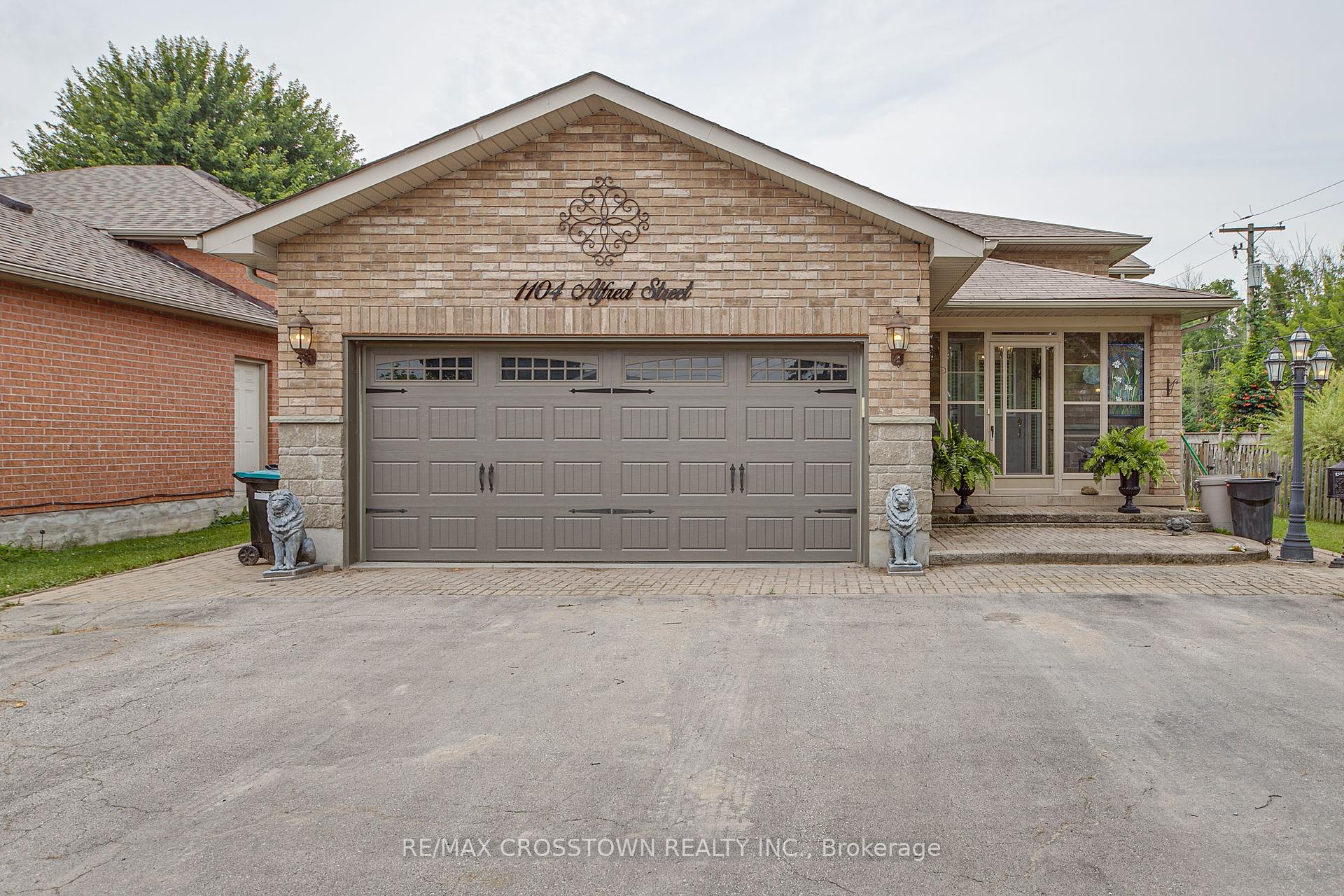 1104 Alfred Street, Innisfil, ON L0L 1C0