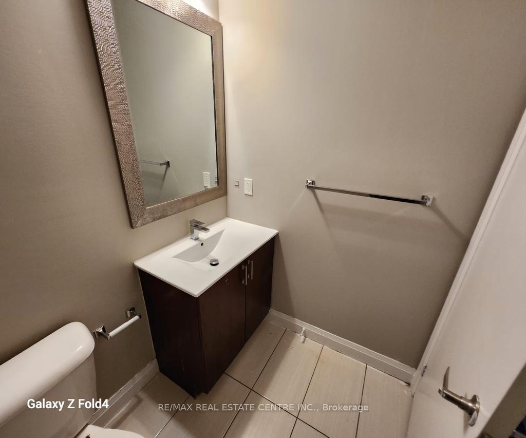 3 Bedrooms Condo at 22 East Haven,  Toronto For sale