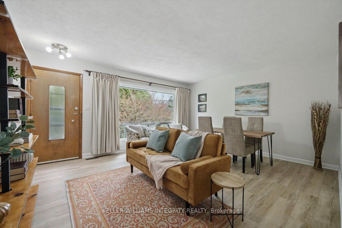 3328 Elizabeth Street, GreelyMetcalfeOsgoodeVernonandArea, ON K0A 2W0