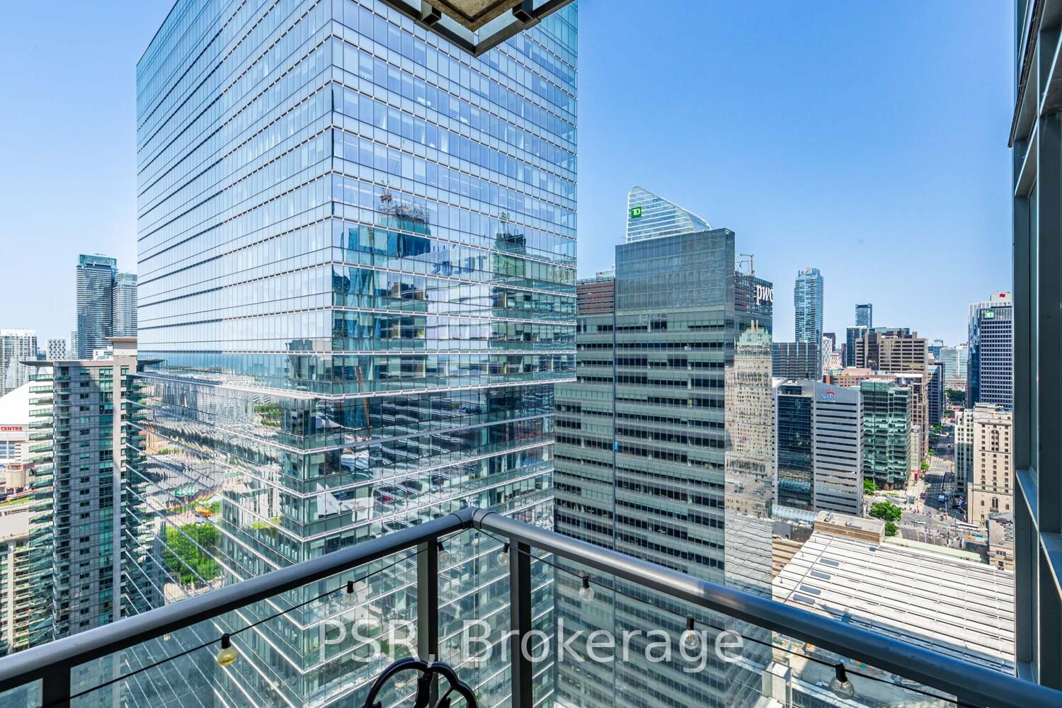 3 Bedrooms Condo at 55 Bremner, Toronto For sale
