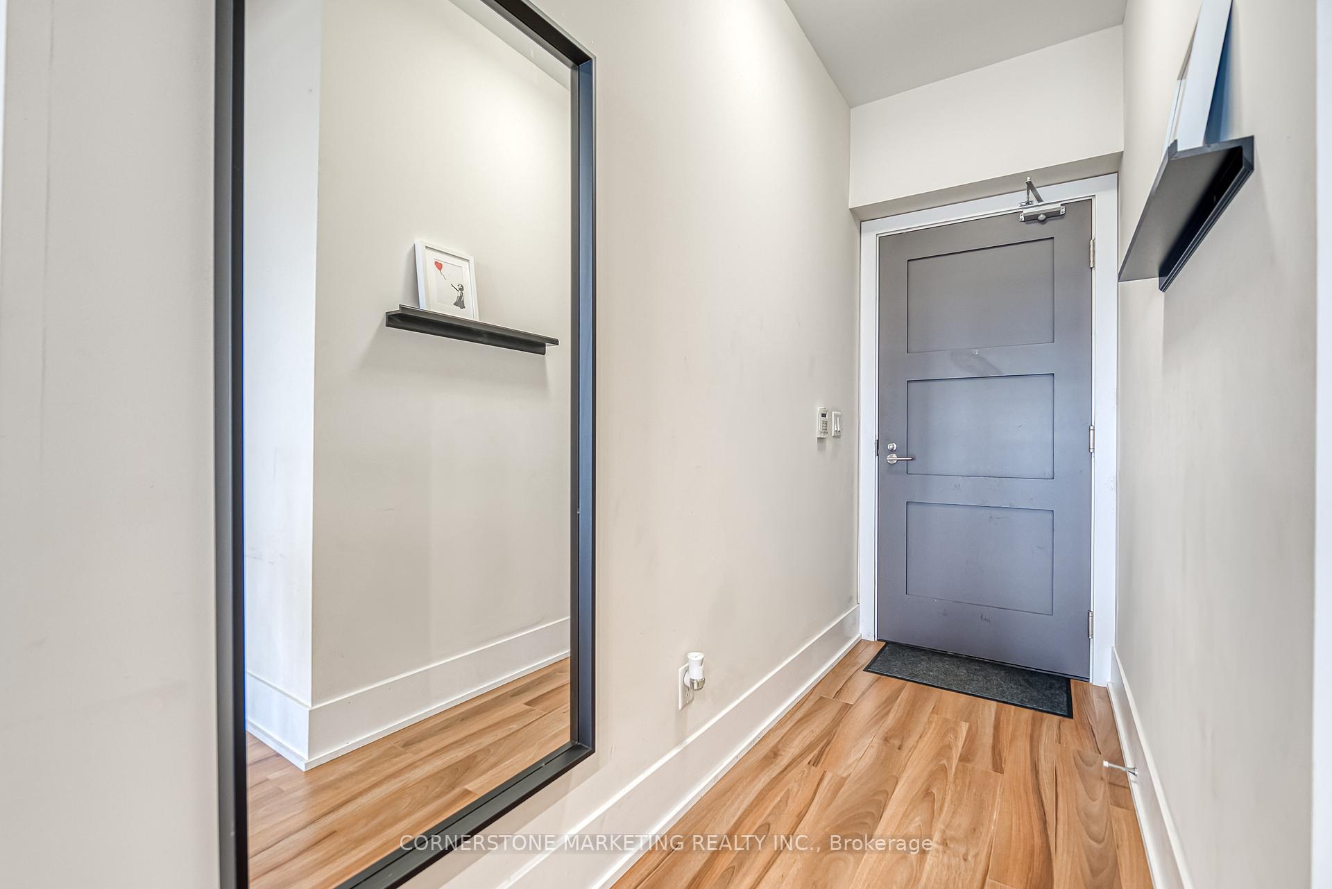 1 Bedroom Condo at 300 Front, Toronto For sale