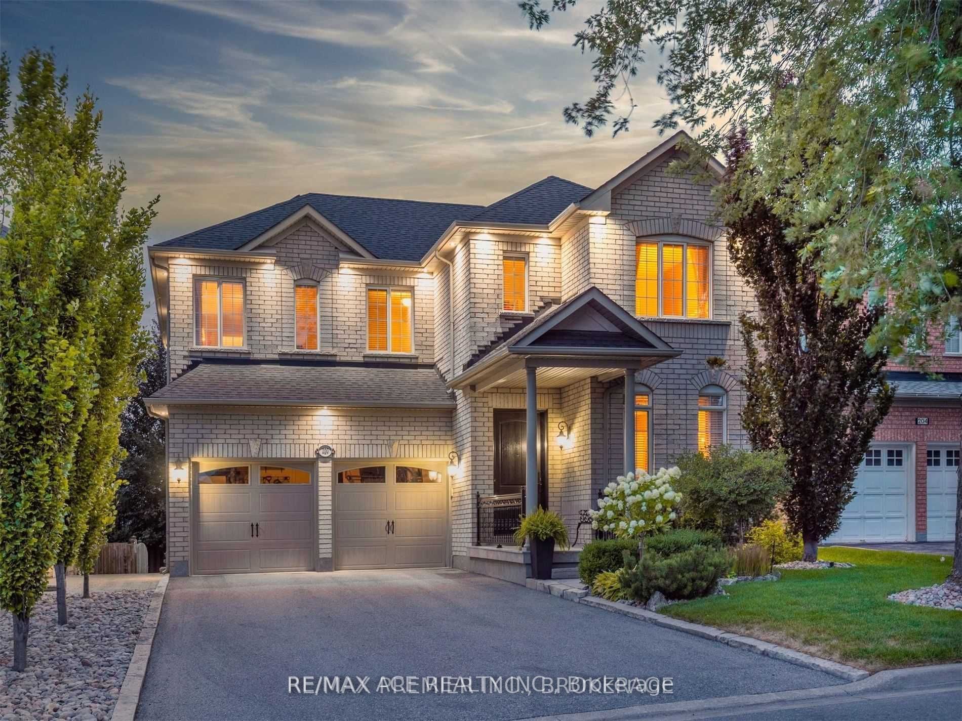 200 Monte Carlo Drive, Vaughan, ON L4H 1R3
