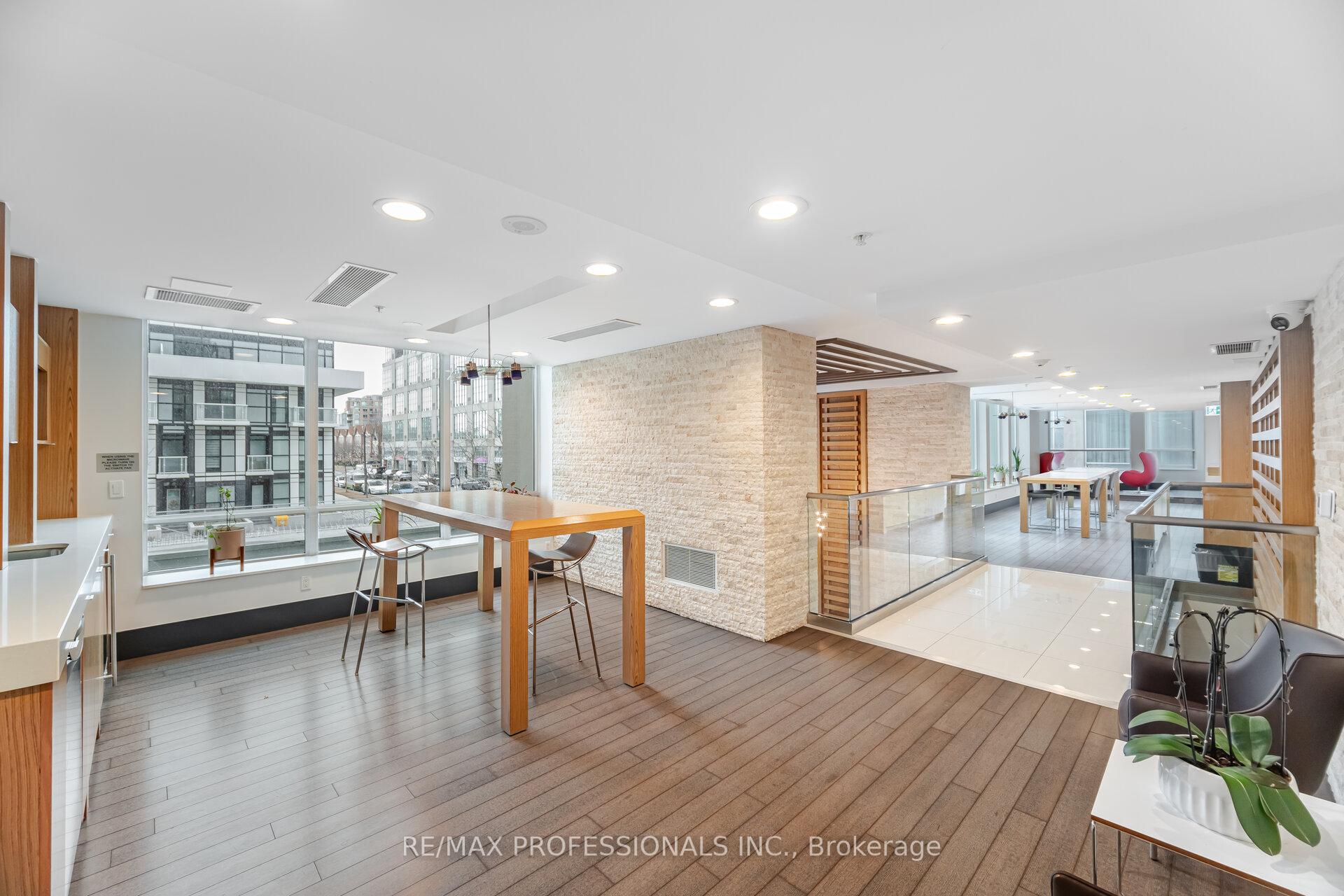 2 Bedrooms Condo at 155 Legion, Toronto For sale