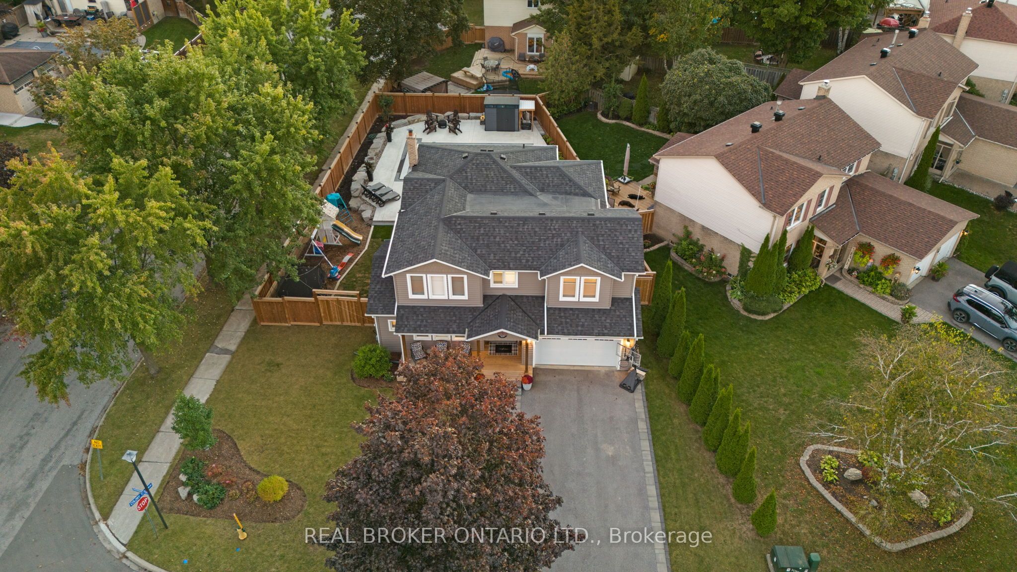 3 Oak Ridge Court