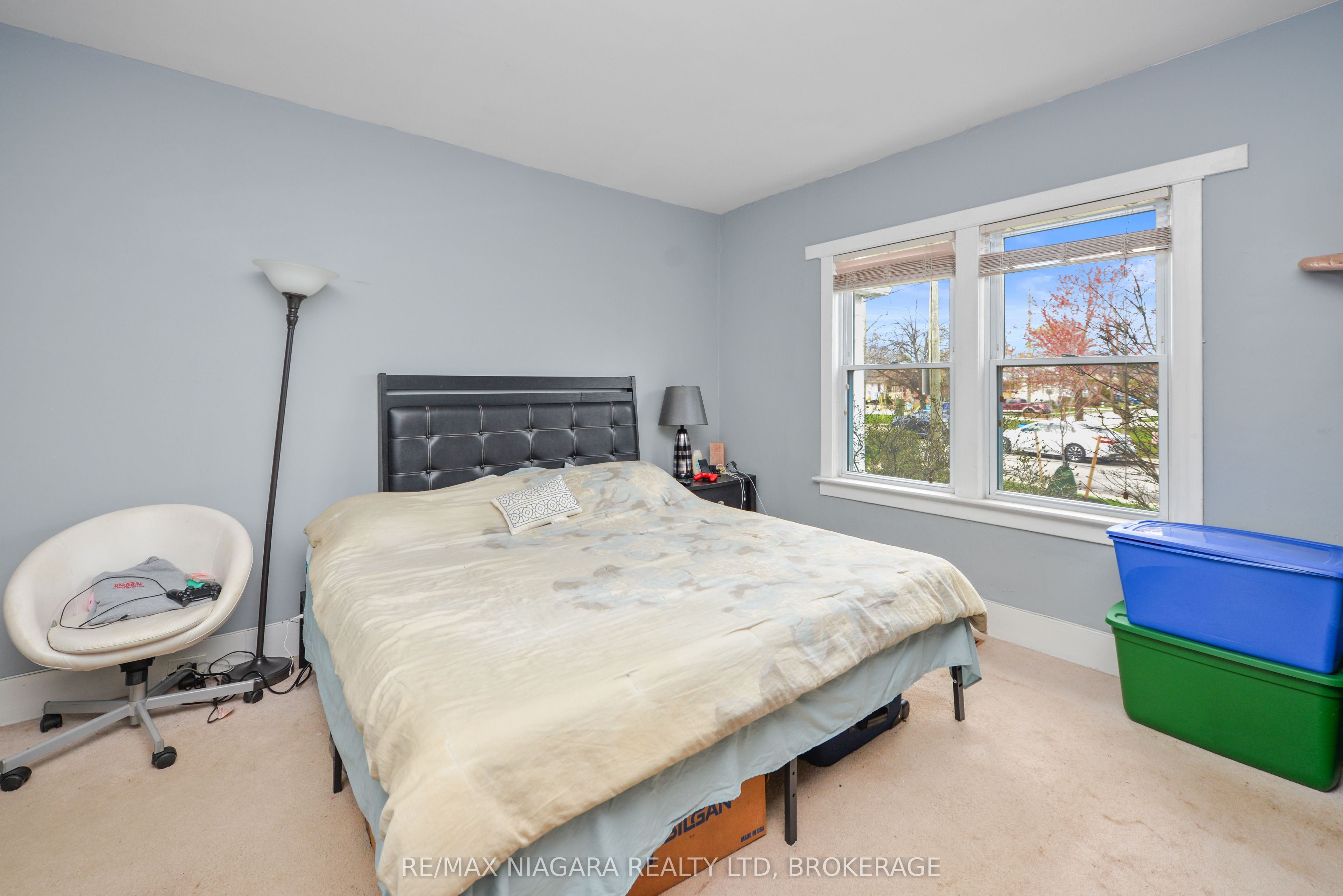 96 York Street, St. Catharines, ON L2R 6E2