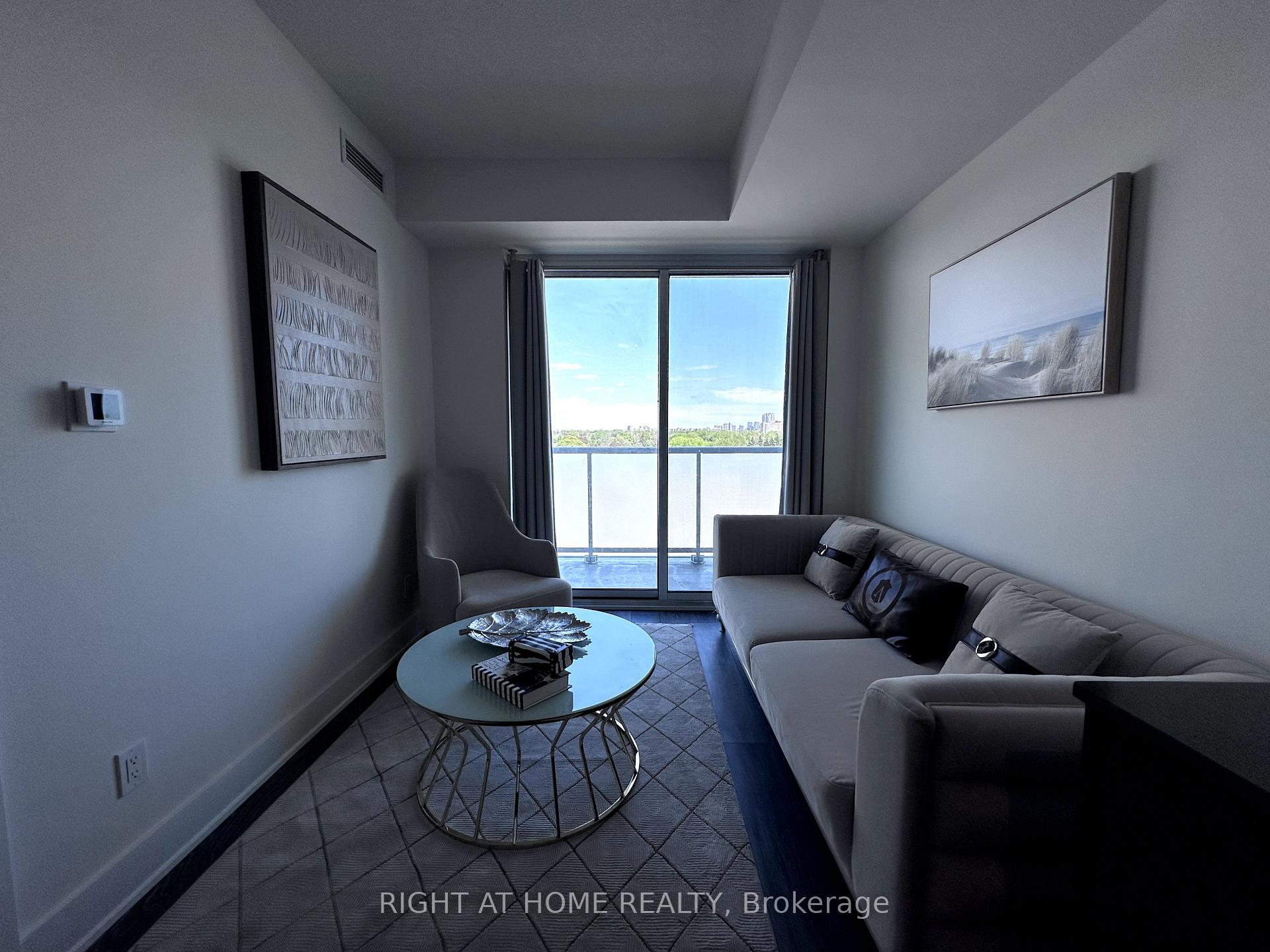 2 Bedrooms Condo at 188 Fairview Mall, Toronto For sale