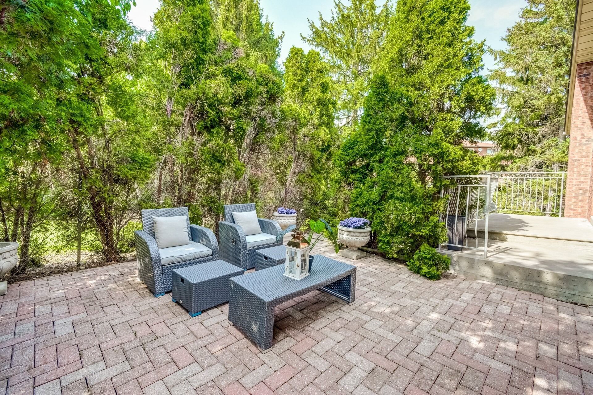 85 Villa Park Drive
